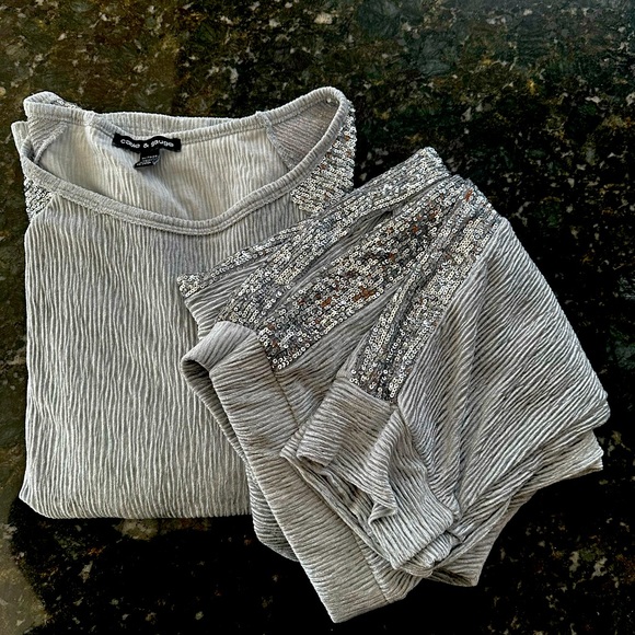 Cable & Gauge Pants & Jumpsuits Cable And Gauge Silver Textured